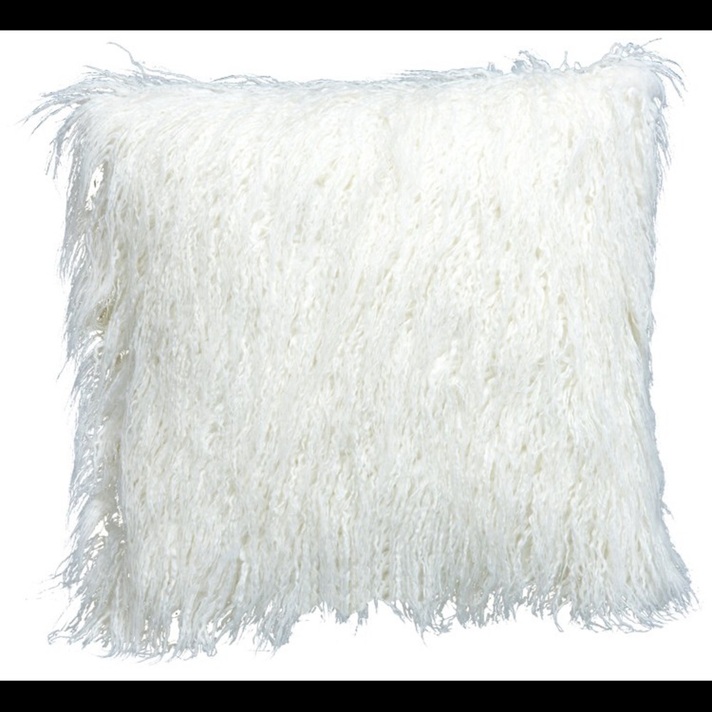 NWT winter white faux fur pillow 18” square
